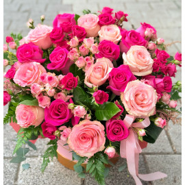 Aranjament trandafiri si miniroze AR71 Aranjament trandafiri si miniroze AR71